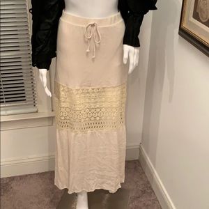 JASMINE SKIRT EMBROIDERY NEEDLE WORK MEDIUM